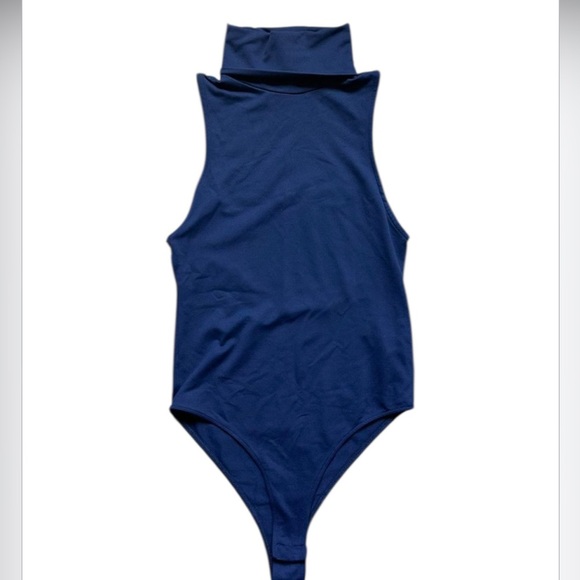 Zara NWT Women’s High-Neck Sleeveless Bodysuits in Burgundy & Royal Blue - Picture 5 of 9